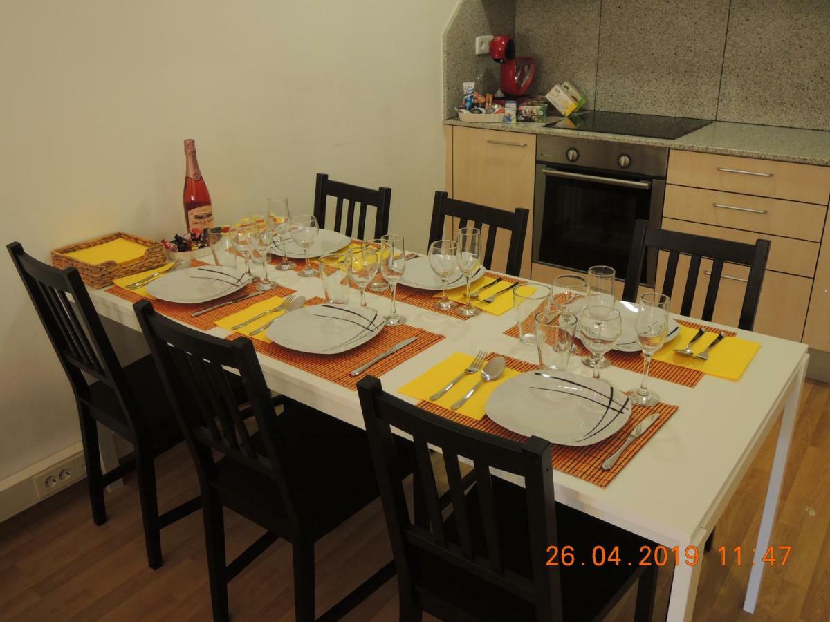 Апартаменты Apartament Jasmine Бесалу Экстерьер фото