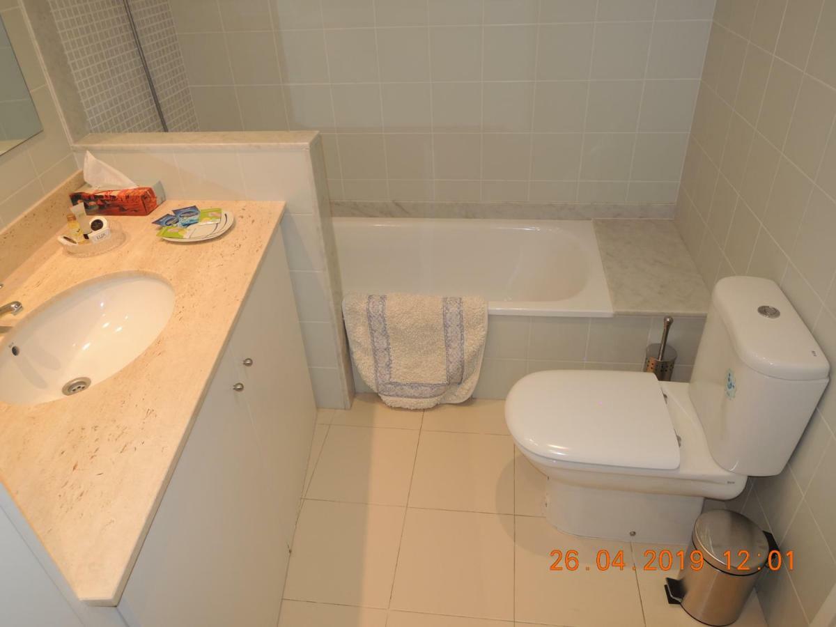 Апартаменты Apartament Jasmine Бесалу Экстерьер фото